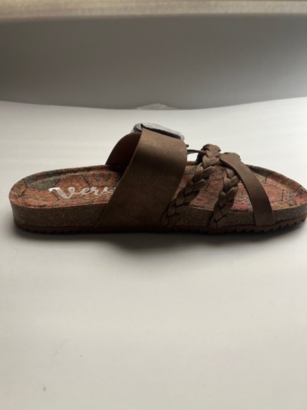 Women's Very G Nora 3 Sandal VGSA0354 Tan, Size 11 NIB